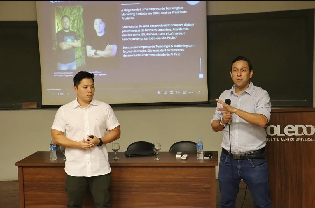 Palestra sobre a abordagem AI First na Jornada Acadêmica de Tecnologia da Toledo Prudente